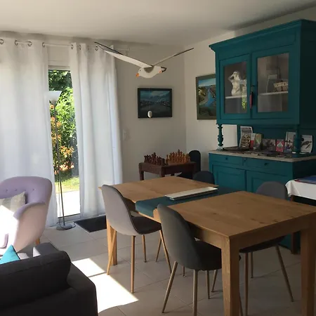 33 Bis Villa