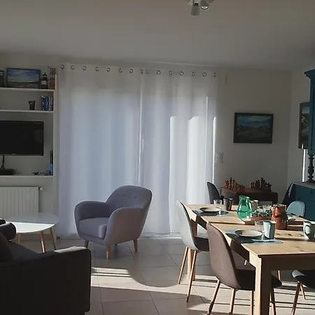 Villa 33 Bis